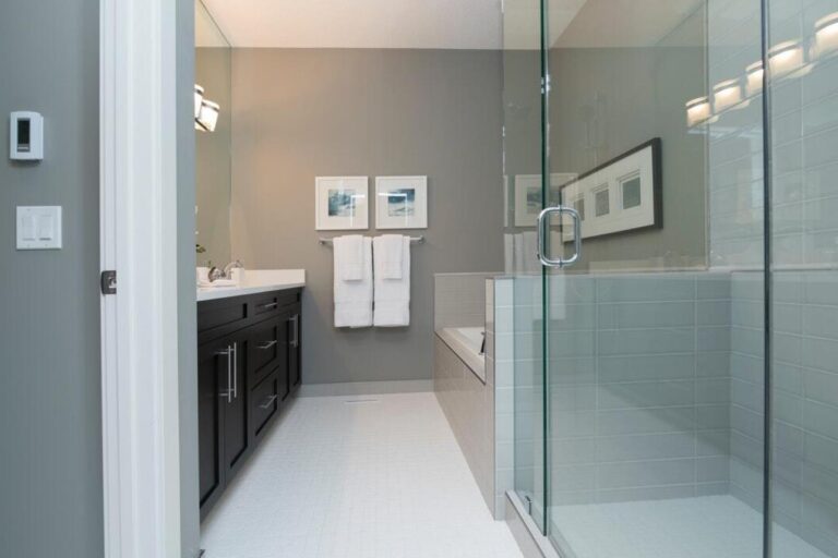 Stylish Bathroom Renovation Ideas for a Modern Look