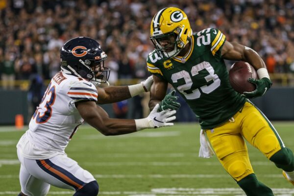 Davante Adams Takes a Swipe at the Bears. A Rivalry Rekindled Davante Adams Takes a Swipe at the Bears: A Rivalry Rekindled