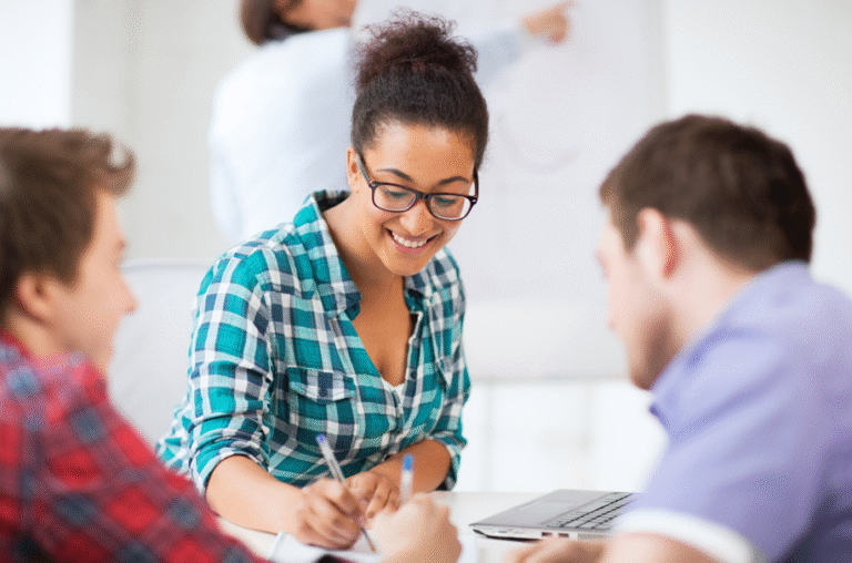 How Student Living Enhances College Life Experience