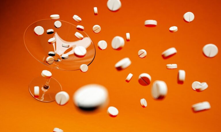 Understanding Naltrexone for Alcohol Use Recovery